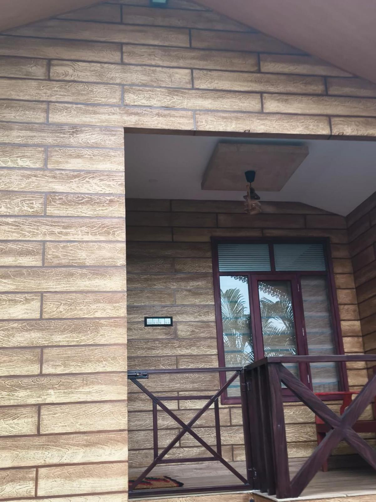 Sandra Eco Varkala Luaran gambar